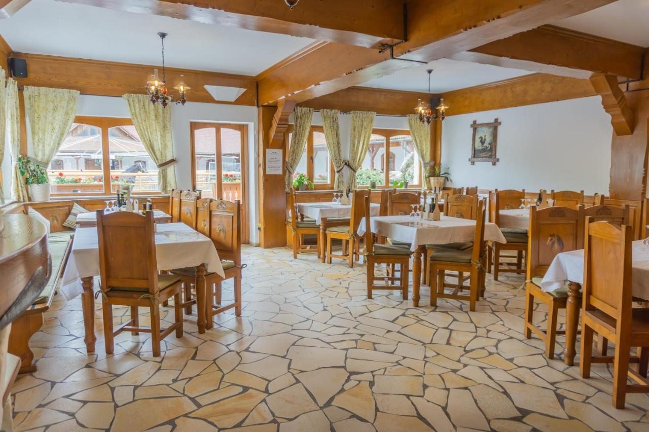 Popasul Craiului Villa Zărneşti Esterno foto